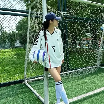 赖雅
